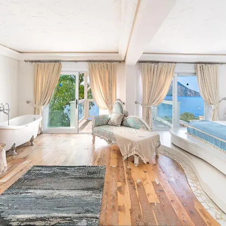 Likya Gardens Bed & Breakfast *